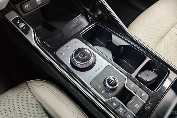 2022 Kia Sorento с пробегом 94 701 км