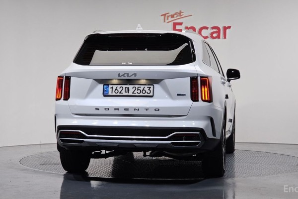 2022 Kia Sorento с пробегом 47 356 км