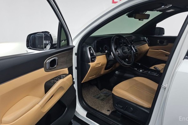2022 Kia Sorento с пробегом 47 356 км