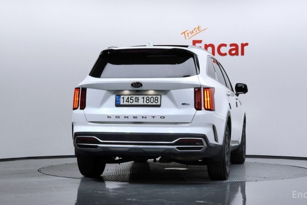 2021 Kia Sorento с пробегом 121 711 км