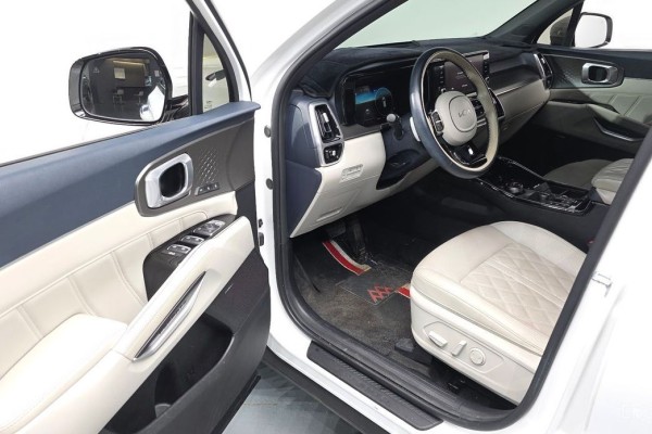 2021 Kia Sorento с пробегом 50 992 км