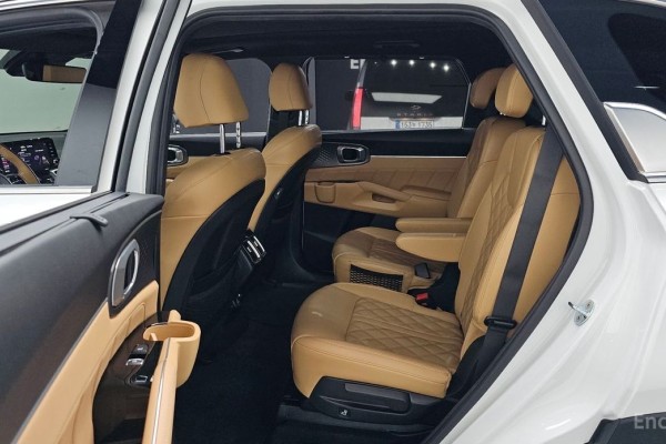 2022 Kia Sorento с пробегом 94 016 км