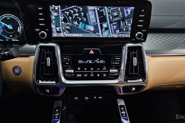 2022 Kia Sorento с пробегом 94 016 км