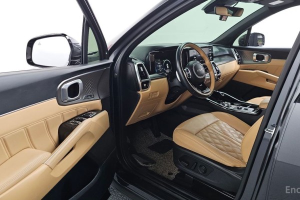 2022 Kia Sorento с пробегом 56 887 км