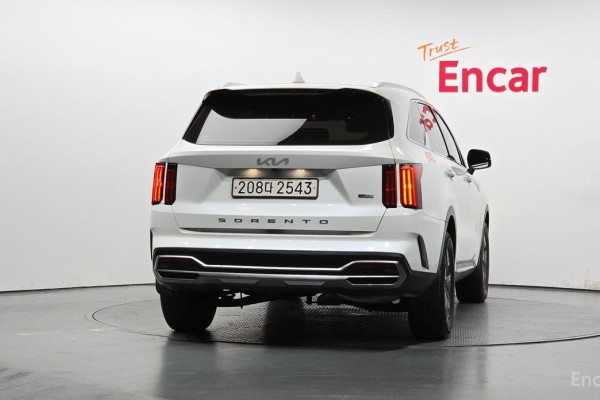 2022 Kia Sorento с пробегом 75 396 км
