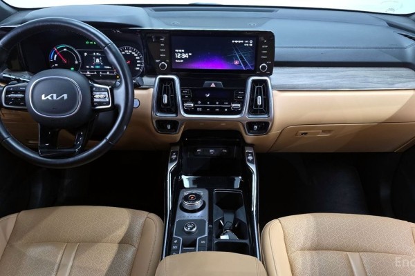 2022 Kia Sorento с пробегом 75 396 км