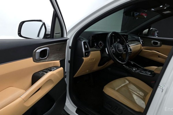 2022 Kia Sorento с пробегом 75 396 км