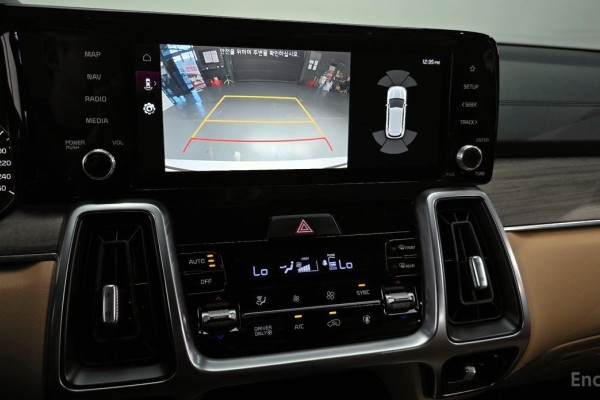 2022 Kia Sorento с пробегом 75 396 км