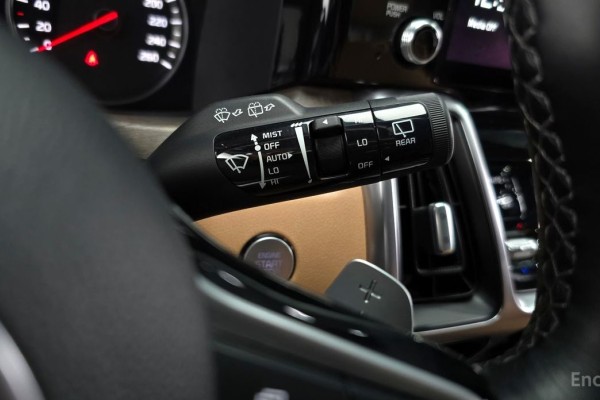 2022 Kia Sorento с пробегом 75 396 км