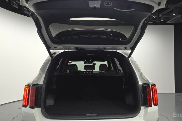 2022 Kia Sorento с пробегом 75 396 км