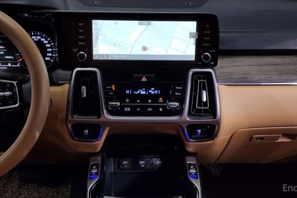 2022 Kia Sorento с пробегом 74 297 км