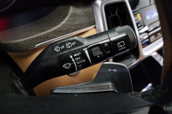 2022 Kia Sorento с пробегом 74 297 км