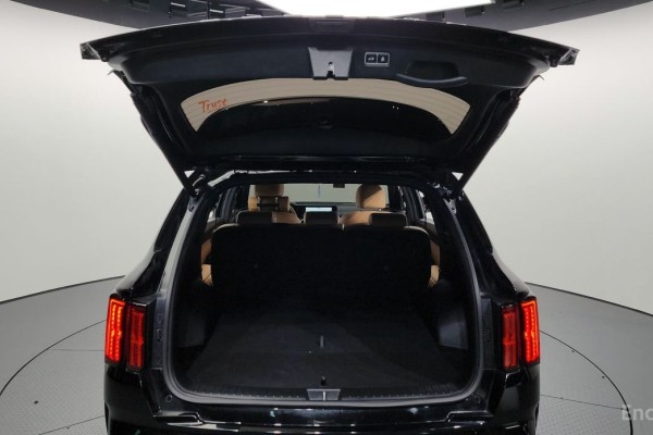 2022 Kia Sorento с пробегом 74 297 км