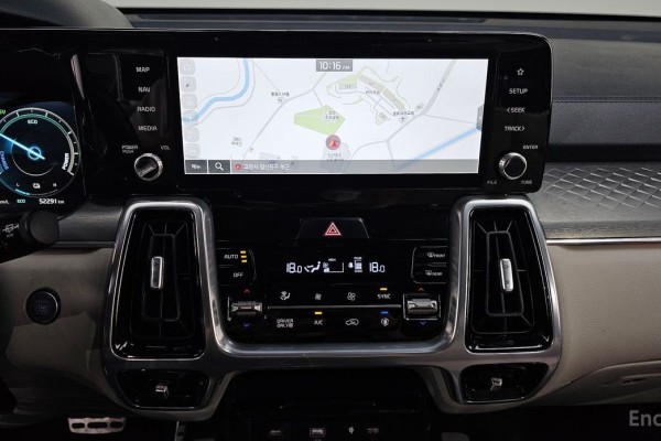 2022 Kia Sorento с пробегом 52 291 км