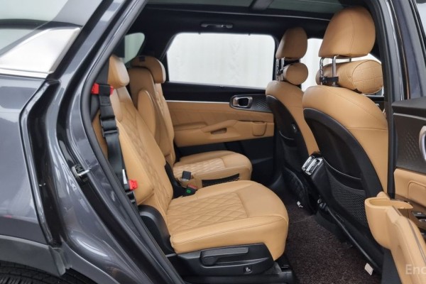 2021 Kia Sorento с пробегом 100 031 км