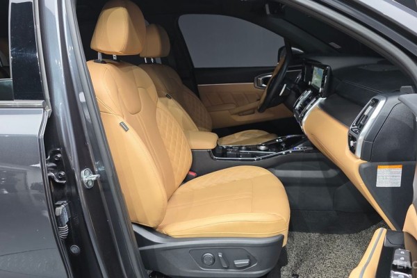 2022 Kia Sorento с пробегом 44 621 км