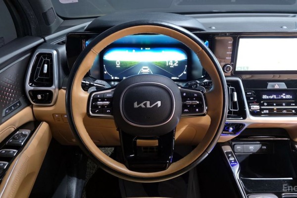 2022 Kia Sorento с пробегом 44 621 км