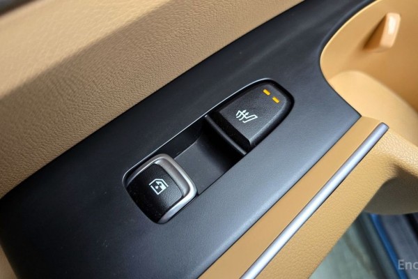 2022 Kia Sorento с пробегом 71 966 км