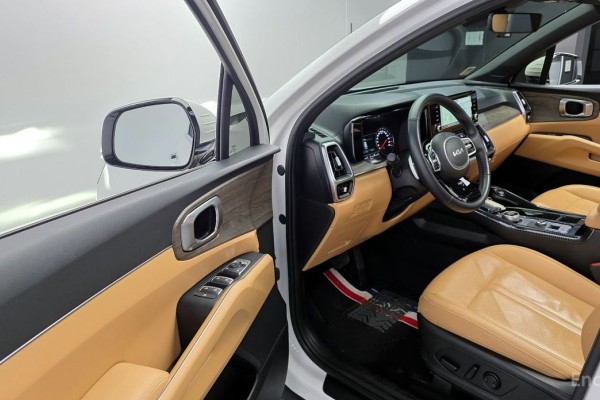 2022 Kia Sorento с пробегом 40 347 км