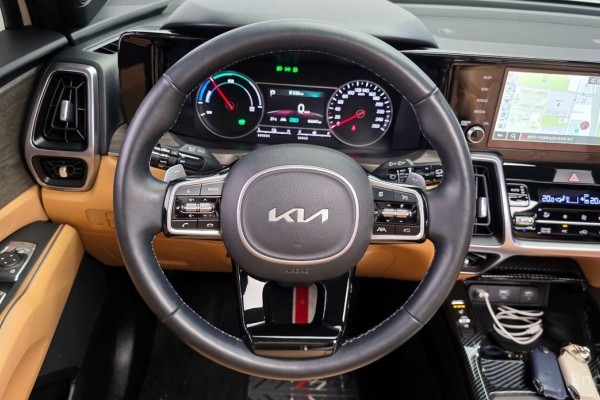 2022 Kia Sorento с пробегом 40 347 км