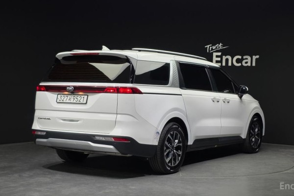2021 Kia Carnival с пробегом 124 210 км