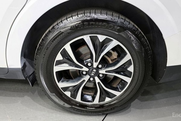 2021 Kia Carnival с пробегом 124 210 км