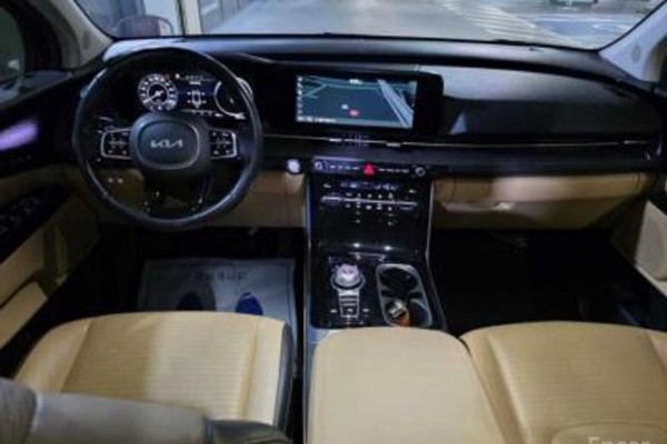 2021 Kia Carnival с пробегом 105 207 км