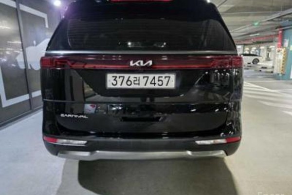 2021 Kia Carnival с пробегом 105 207 км