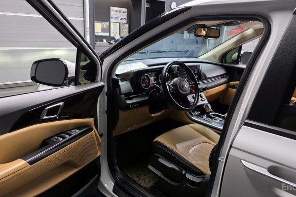 2021 Kia Carnival с пробегом 124 210 км