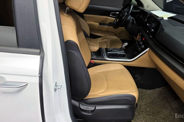 2021 Kia Carnival с пробегом 124 210 км