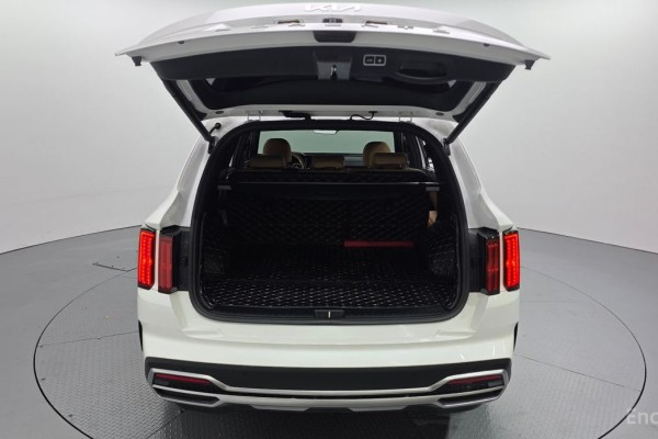 2022 Kia Sorento с пробегом 56 423 км