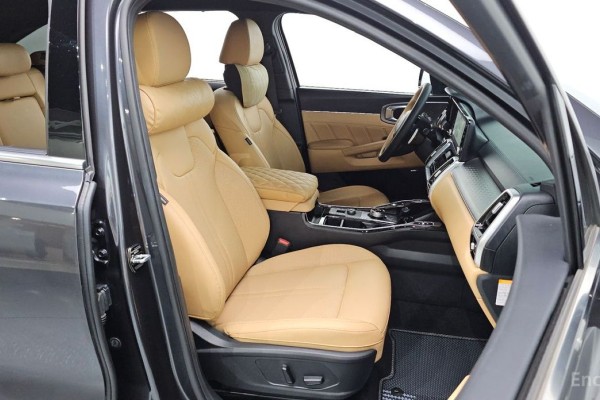 2022 Kia Sorento с пробегом 69 927 км