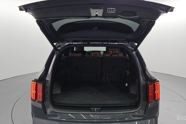 2022 Kia Sorento с пробегом 69 927 км