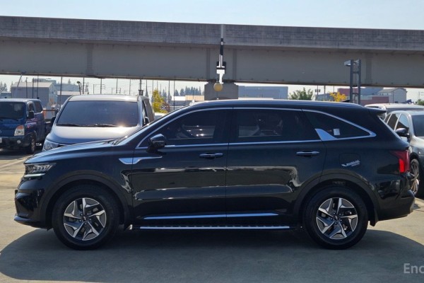 2022 Kia Sorento с пробегом 48 645 км