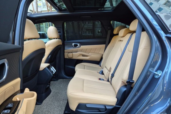 2021 Kia Sorento с пробегом 44 579 км