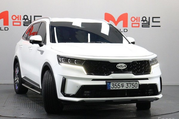 2021 Kia Sorento с пробегом 75 871 км