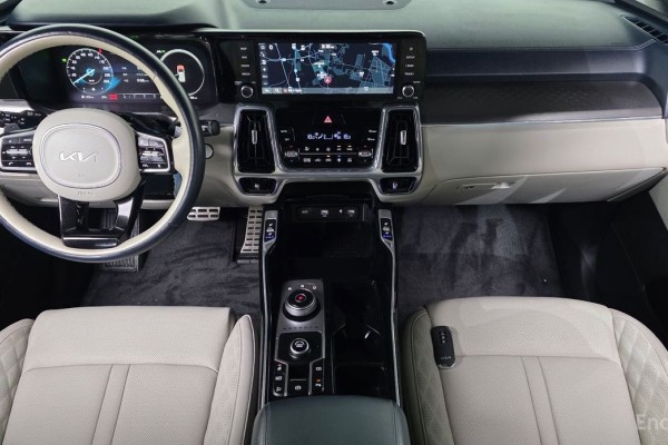 2022 Kia Sorento с пробегом 73 390 км
