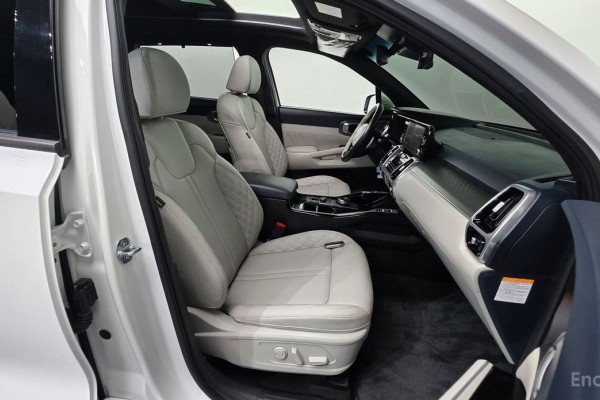 2022 Kia Sorento с пробегом 73 390 км