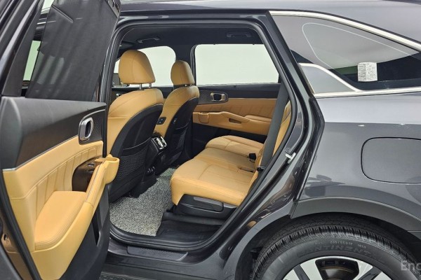 2022 Kia Sorento с пробегом 71 105 км