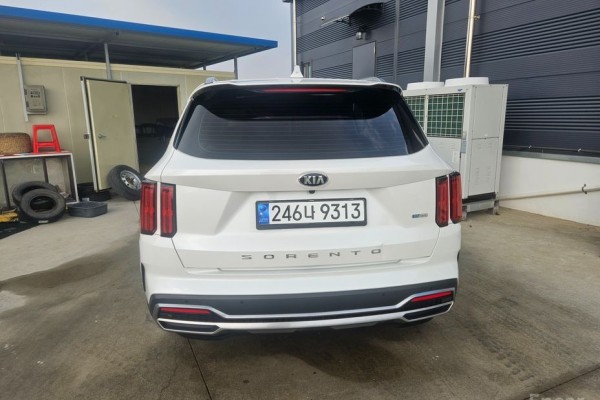 2021 Kia Sorento с пробегом 68 279 км