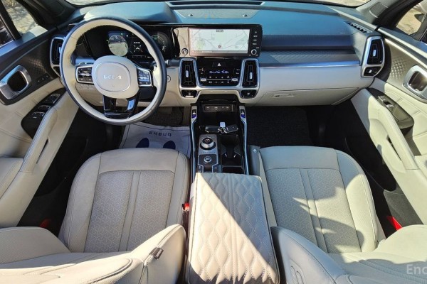 2022 Kia Sorento с пробегом 56 806 км