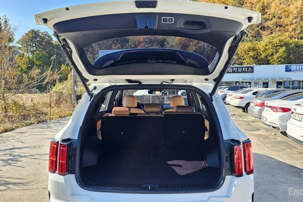 2021 Kia Sorento с пробегом 102 968 км