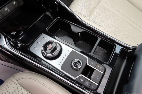 2021 Kia Sorento с пробегом 86 358 км