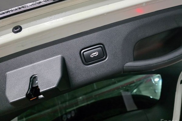 2022 Kia Sportage с пробегом 93 045 км