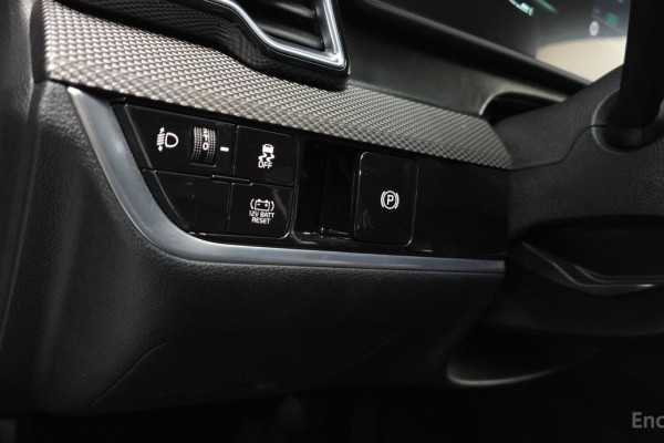 2022 Kia Sportage с пробегом 101 284 км