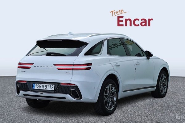 2021 Genesis GV70 с пробегом 53 994 км