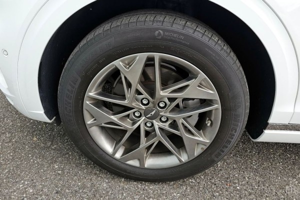 2021 Genesis GV70 с пробегом 53 994 км