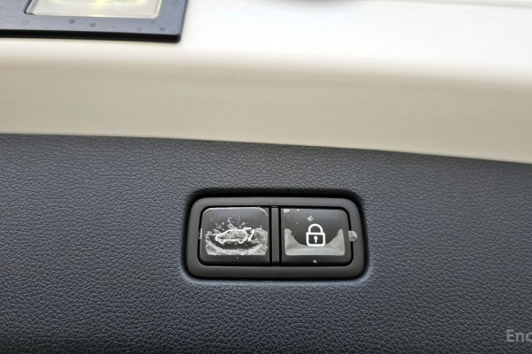 2021 Genesis GV70 с пробегом 53 994 км