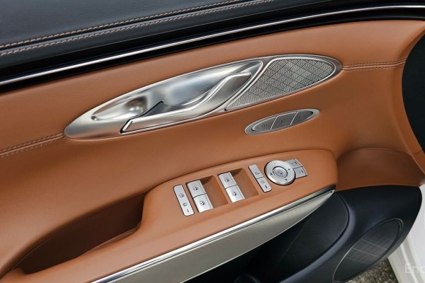 2021 Genesis GV70 с пробегом 53 994 км