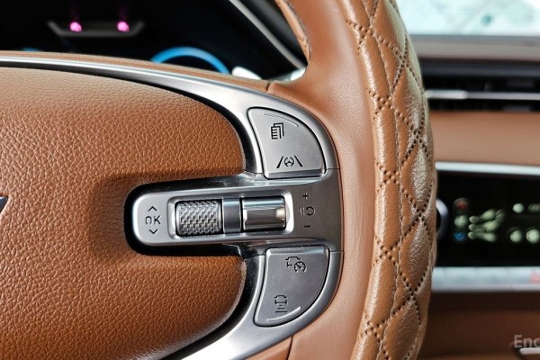 2021 Genesis GV70 с пробегом 53 994 км